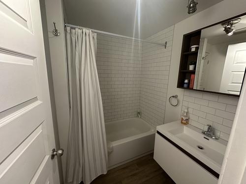 2 bedrooms apartment for rent in Sherbrooke — photo 6
