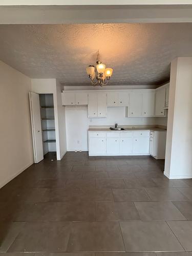 2 bedrooms apartment for rent in Sherbrooke — photo 2