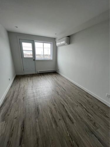 2 bedrooms apartment for rent in Laval — photo 10