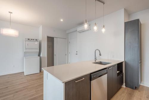 2 bedrooms apartment for rent in Laval — photo 3