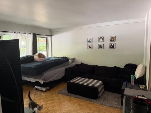 Studio for rent in Montreal - Côte-des-Neiges–Notre-Dame-de-Grâce — photo 6
