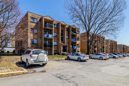 2 bedrooms apartment for rent in Laval — photo 24