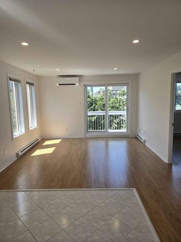2 bedrooms apartment for rent in Laval — photo 3