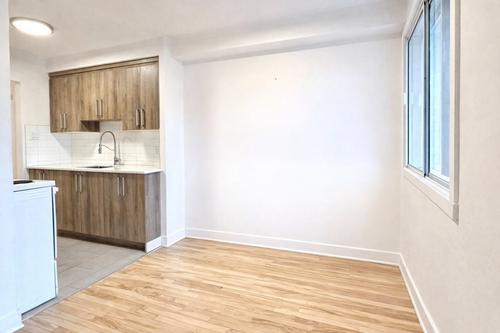 2 bedrooms apartment for rent in Laval — photo 10