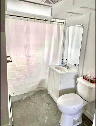2 bedrooms apartment for rent in Sherbrooke — photo 8