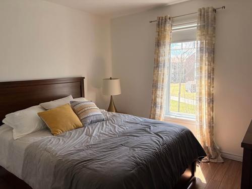 3 bedrooms apartment for rent in Sherbrooke — photo 12