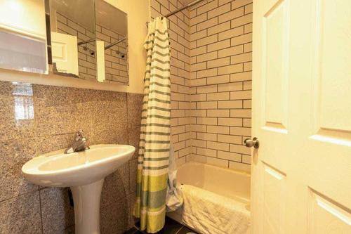 Appartement de 4 chambres à louer à Montreal - Le Plateau-Mont-Royal — photo 16