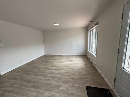 2 bedrooms apartment for rent in Sherbrooke — photo 2