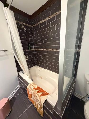1 bedroom apartment for rent in Montreal - Ville-Marie — photo 13