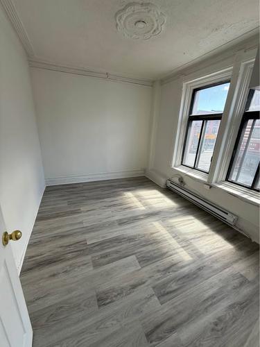 2 bedrooms apartment for rent in Montreal - Ville-Marie — photo 3