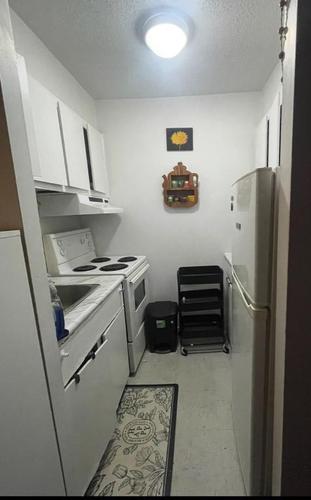 1 bedroom apartment for rent in Montreal - Ville-Marie — photo 9