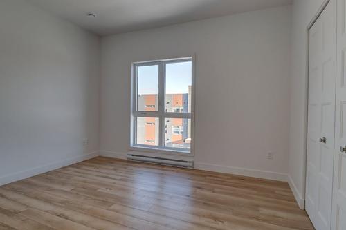3 bedrooms apartment for rent in Sherbrooke — photo 3