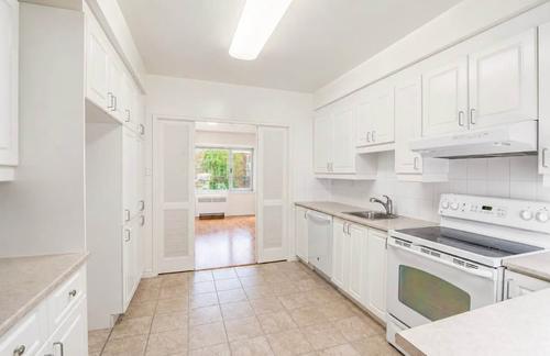 Appartement de 3 chambres à louer à Montreal - Ville-Marie — photo 2