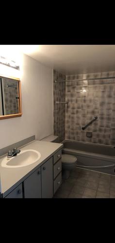 2 bedrooms apartment for rent in Laval — photo 5