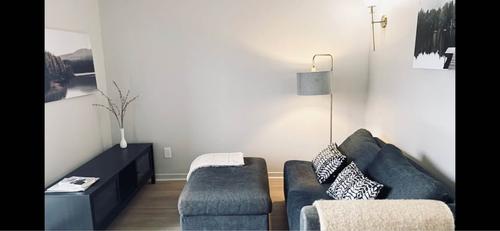 2 bedrooms apartment for rent in Laval — photo 6