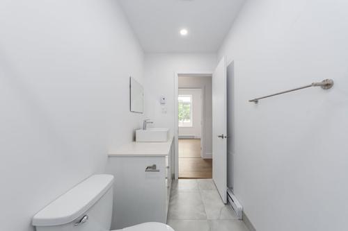 4 bedrooms apartment for rent in Montreal - Mercier–Hochelaga-Maisonneuve — photo 11