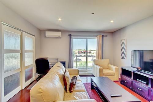 2 bedrooms apartment for rent in Laval — photo 11