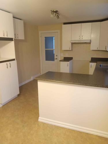 Appartement de 3 chambres à louer à Sherbrooke — photo 2