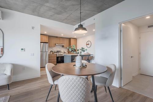 2 bedrooms apartment for rent in Laval — photo 13