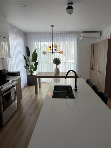 3 bedrooms apartment for rent in Laval — photo 2