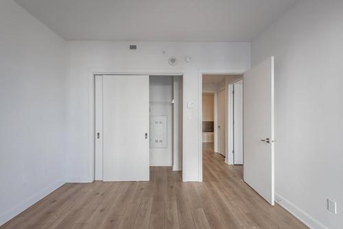 2 bedrooms apartment for rent in Laval — photo 11