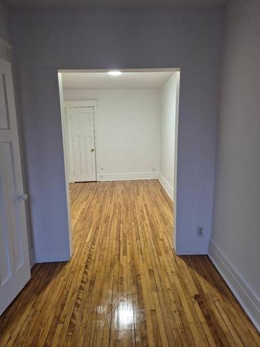 2 bedrooms apartment for rent in Montreal - Villeray–Saint-Michel–Parc-Extension — photo 7