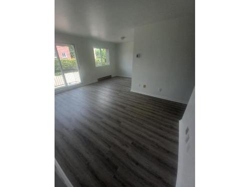 Appartement de 2 chambres à louer à Laval — photo 2