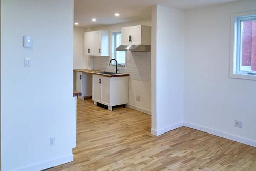 2 bedrooms apartment for rent in Sherbrooke — photo 3