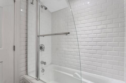 1 bedroom apartment for rent in Montreal - Ville-Marie — photo 8