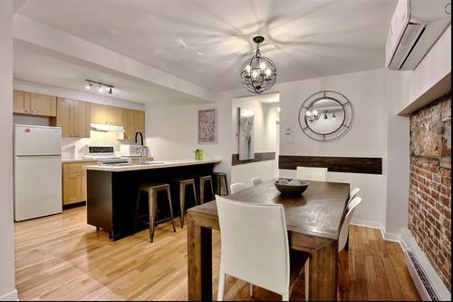 5 bedrooms apartment for rent in Montreal - Ville-Marie — photo 2