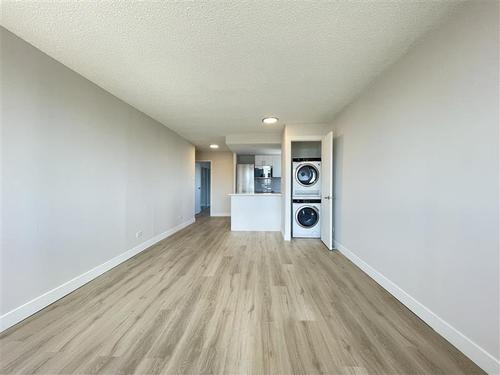 1 bedroom apartment for rent in Montreal - Ville-Marie — photo 25
