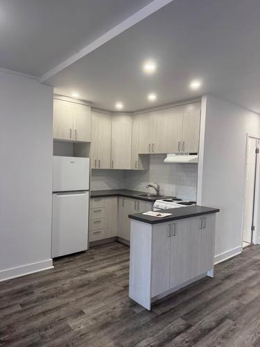 1 bedroom apartment for rent in Montreal - Ville-Marie — photo 2