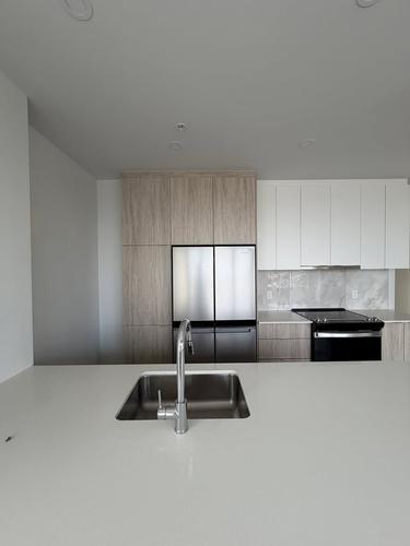 Appartement de 3 chambres à louer à Laval — photo 18