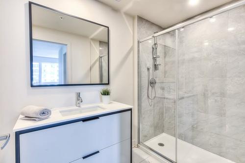 2 bedrooms apartment for rent in Laval — photo 8