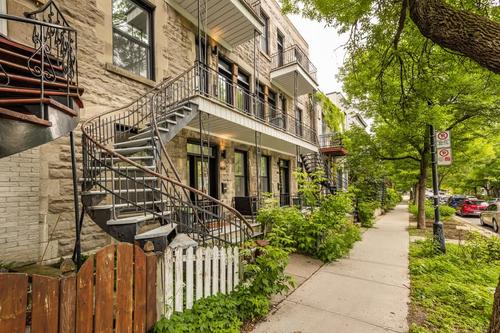 4 bedrooms apartment for rent in Montreal - Mercier–Hochelaga-Maisonneuve — photo 2