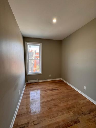 5 bedrooms apartment for rent in Montreal - Le Plateau-Mont-Royal — photo 4