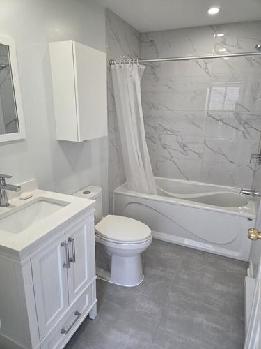 2 bedrooms apartment for rent in Laval — photo 5