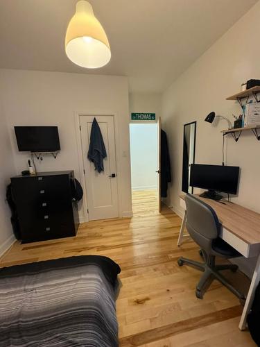 4 bedrooms apartment for rent in Montreal - Le Plateau-Mont-Royal — photo 7