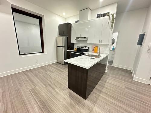 2 bedrooms apartment for rent in Montréal — photo 2
