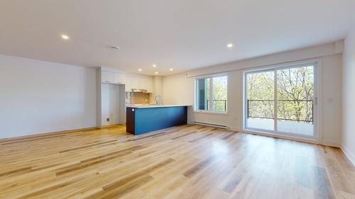 2 bedrooms apartment for rent in Laval — photo 4