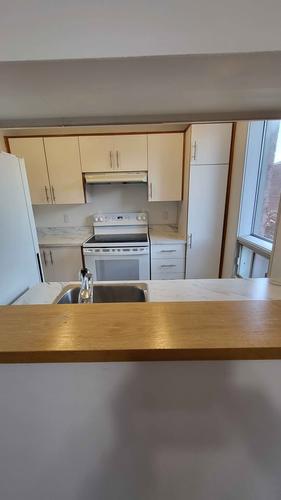 2 bedrooms apartment for rent in Laval — photo 6