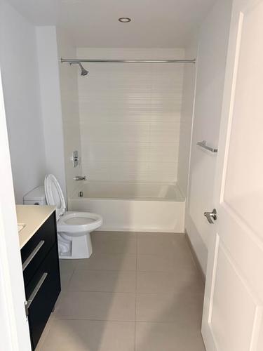 1 bedroom apartment for rent in Montreal - Ville-Marie — photo 8
