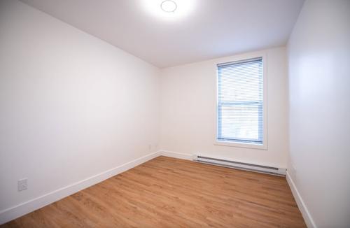 2 bedrooms apartment for rent in Sherbrooke — photo 10