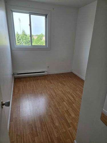 Appartement de 3 chambres à louer à Québec - Charlesbourg — photo 8