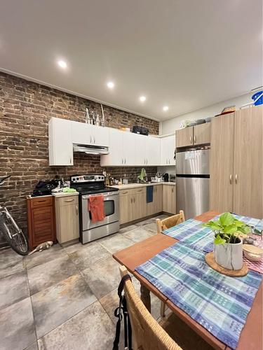 2 bedrooms apartment for rent in Montreal - Le Plateau-Mont-Royal — photo 2