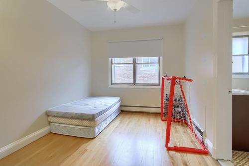 5 bedrooms apartment for rent in Montreal - Côte-des-Neiges–Notre-Dame-de-Grâce — photo 3