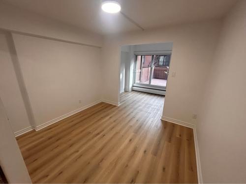 1 bedroom apartment for rent in Montreal - Ville-Marie — photo 2