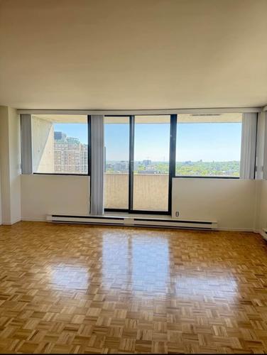 2 bedrooms apartment for rent in Montréal — photo 7