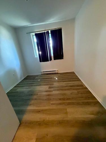 2 bedrooms apartment for rent in Laval — photo 8