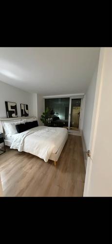 2 bedrooms apartment for rent in Montreal - Ville-Marie — photo 8